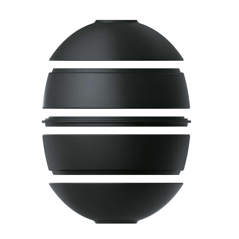 La Petite Boule, Black