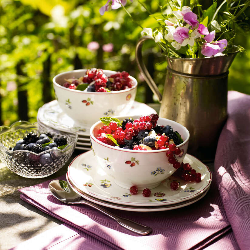 Petite Fleur Appetizer/ Dessert Bowl