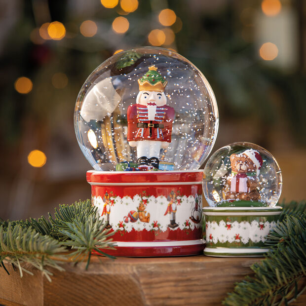 Christmas Toys Snow Globe large, Nutcracker
