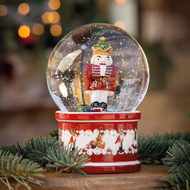 Christmas Toys Snow Globe large, Nutcracker