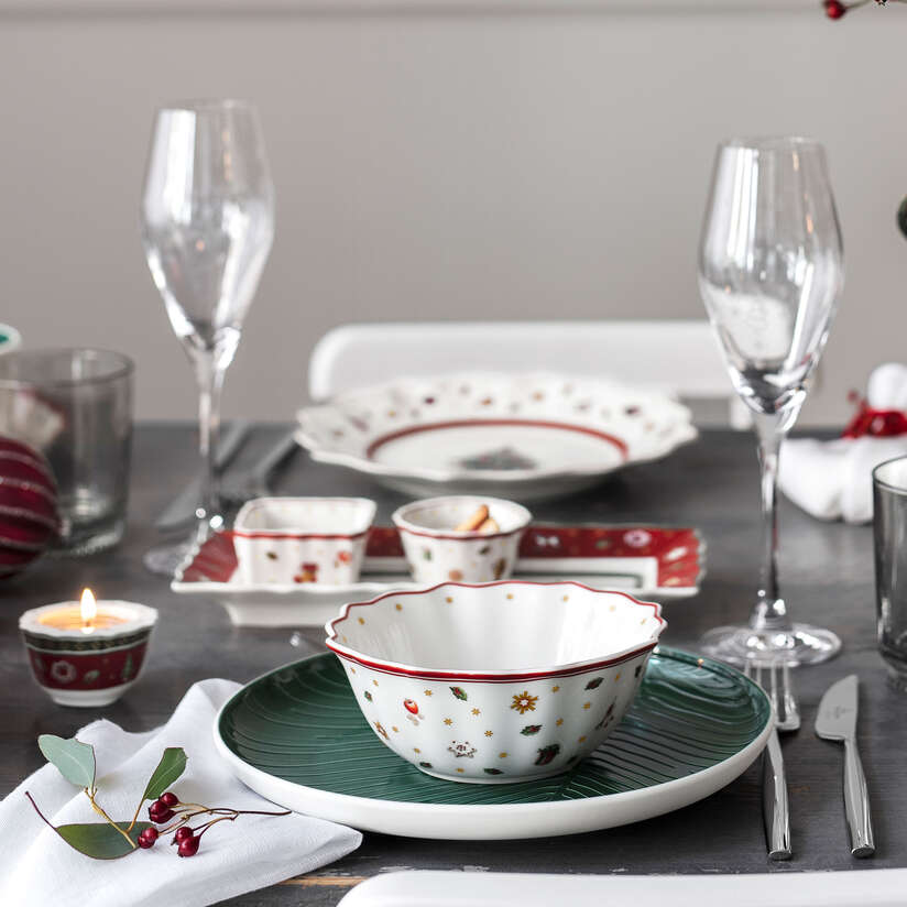 Toy's Delight bowl, small