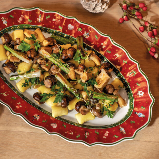 Toy's Delight Serving Dish Medium