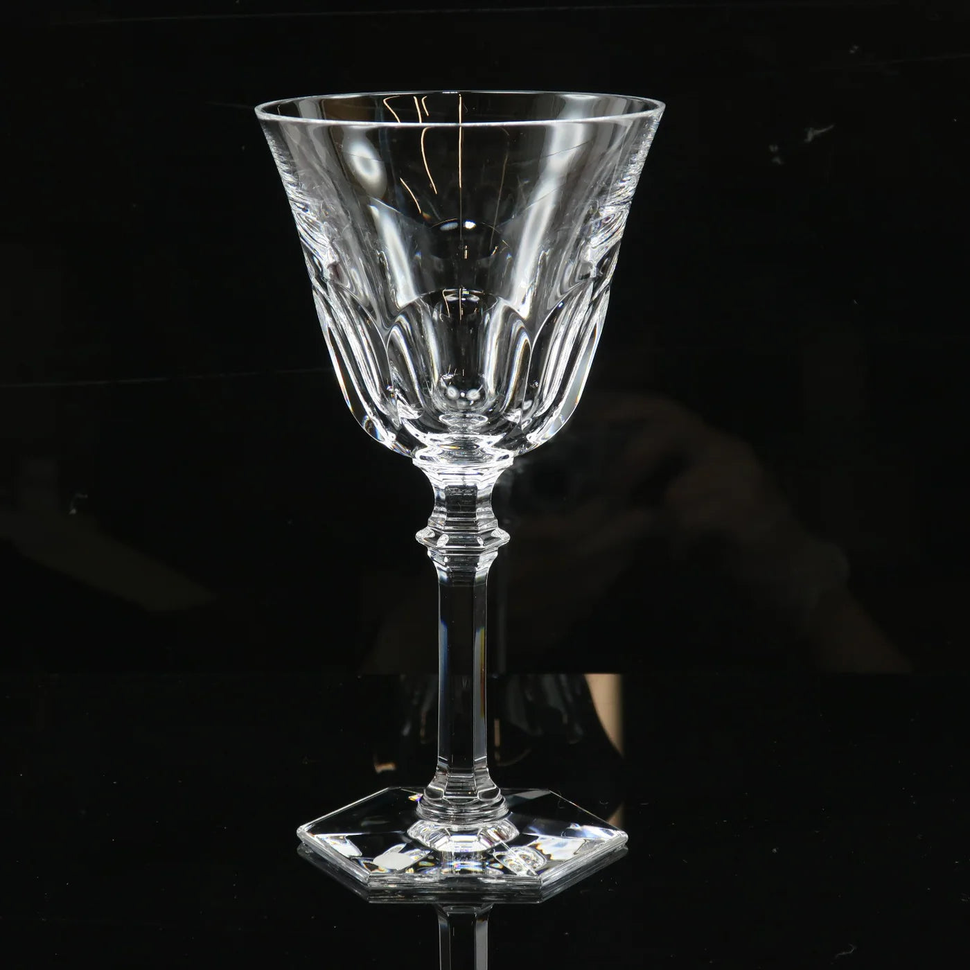 Harcourt Eve Glass, M