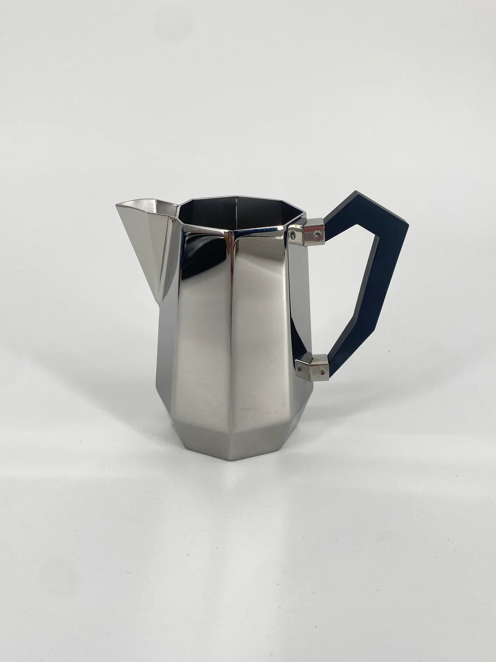 Ottagonale Milk Jug