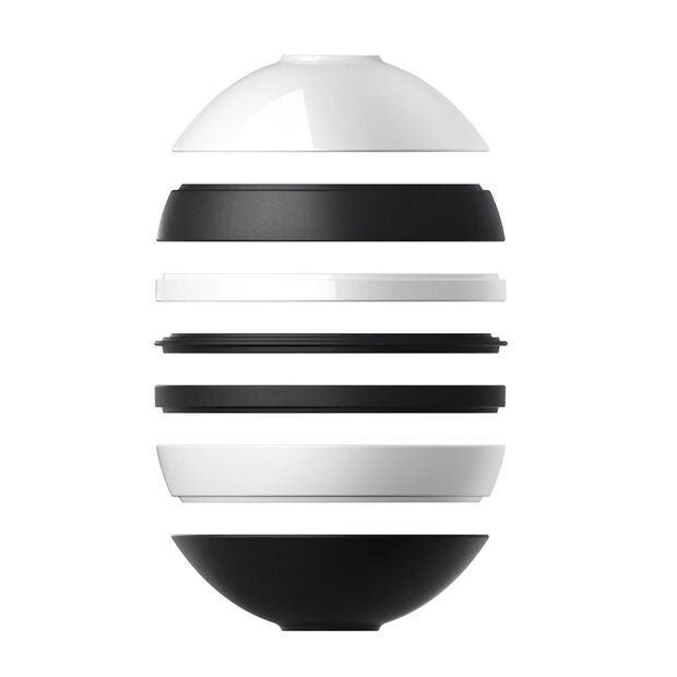 La Boule, Black & White