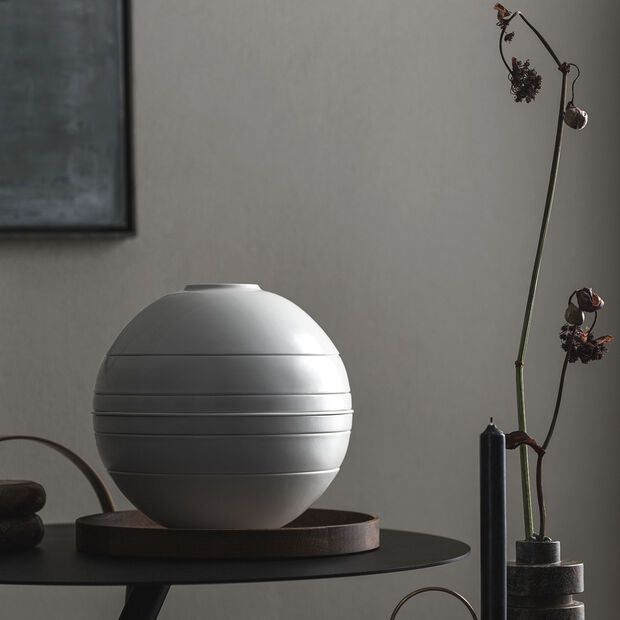 La Boule, White