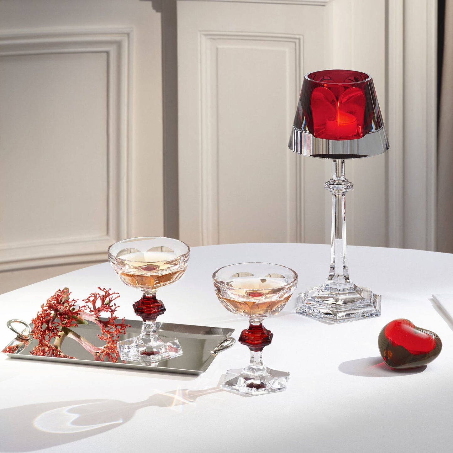 Harcourt My Fire Candlestick/ Red