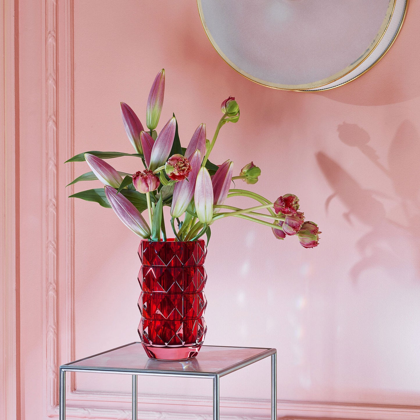 Louxor Vase M, Red