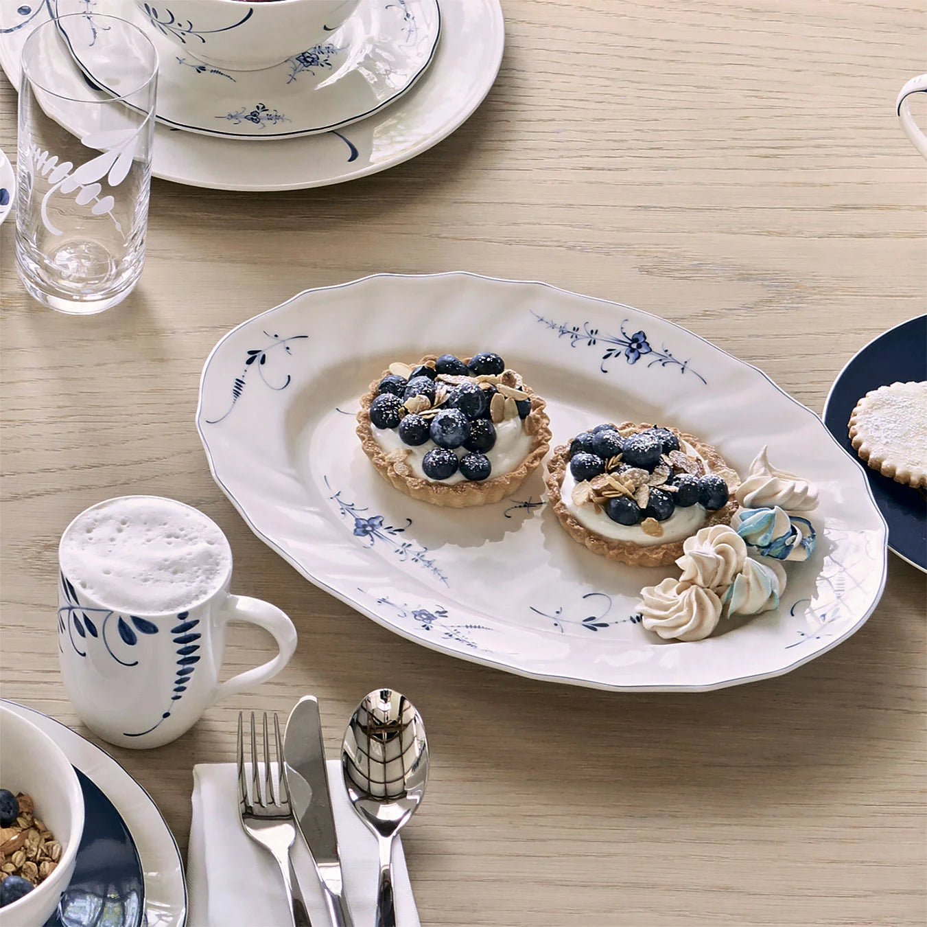 Old Luxembourg Serving Platter 36 cm