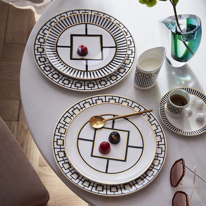 Metrochic 6 Piece Dinnerware Set