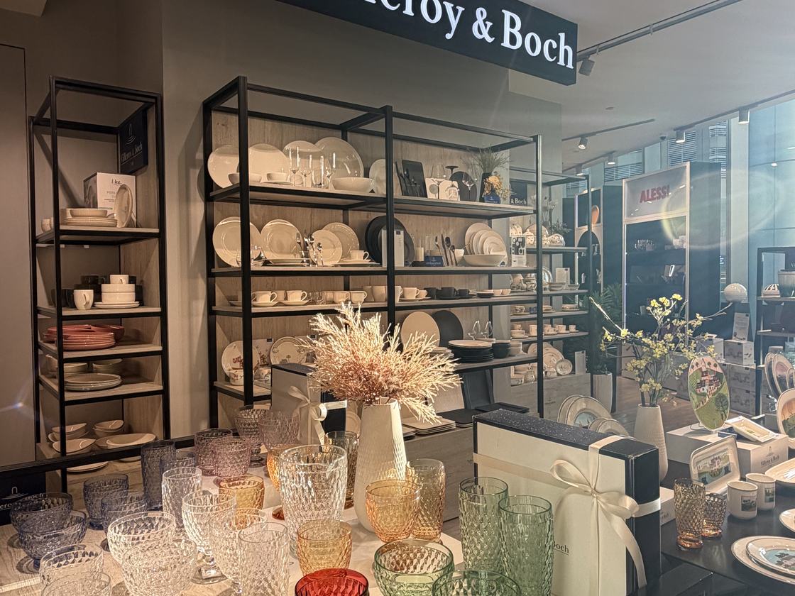 Villeroy & Boch display inside Casa Euro at Mitsukoshi BGC