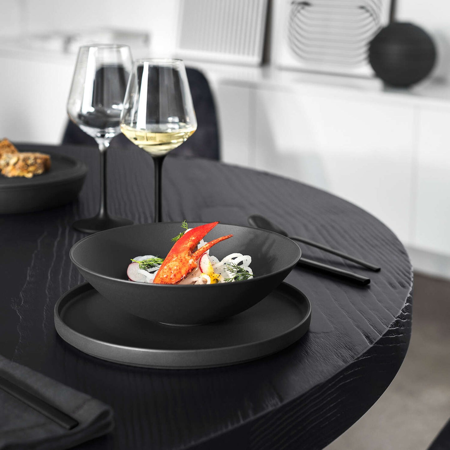 La Boule: Dinner set
