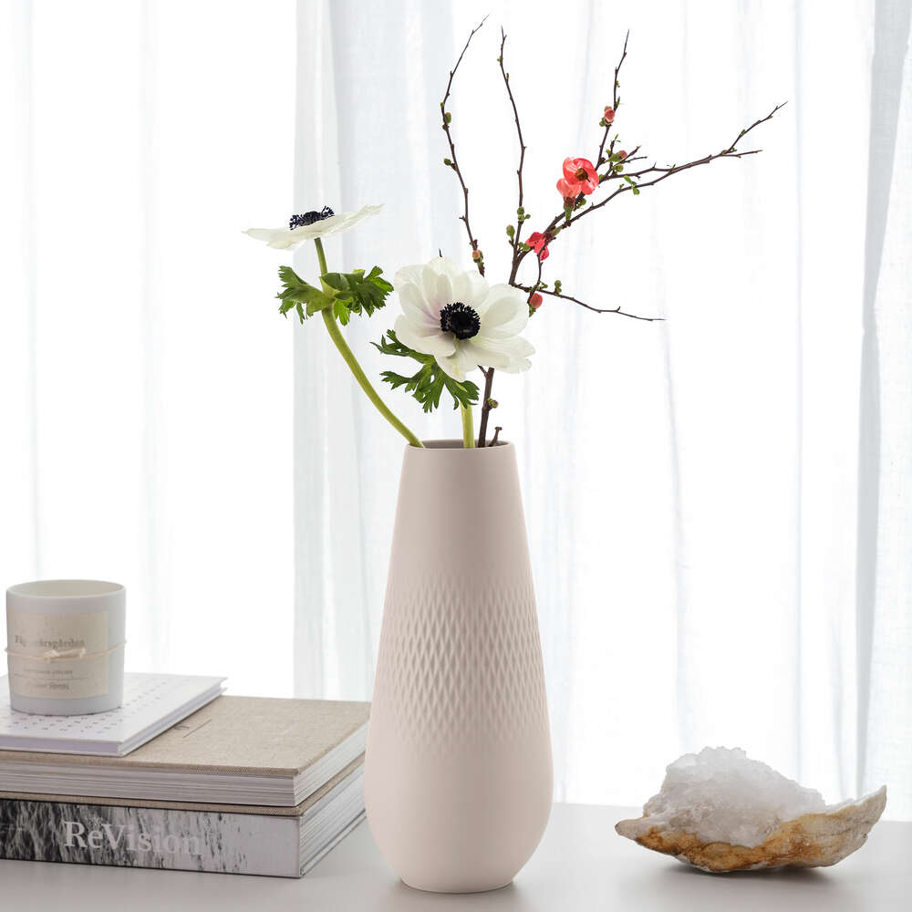 Manufacture Collier tall vase, Carré, Beige