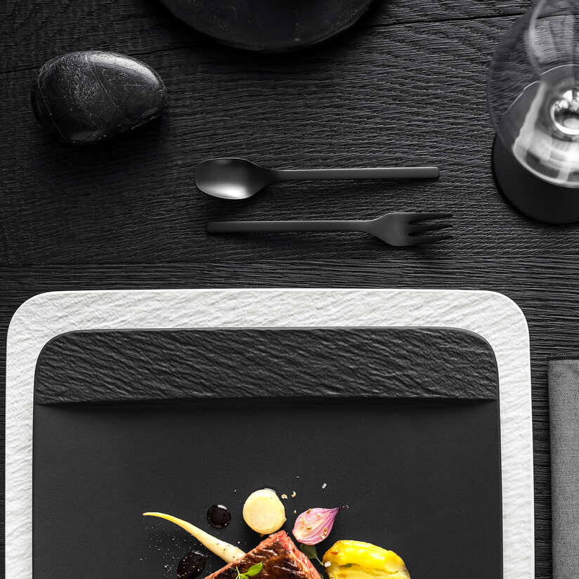 Manufacture Rock Square serving/gourmet plate, 32 cm