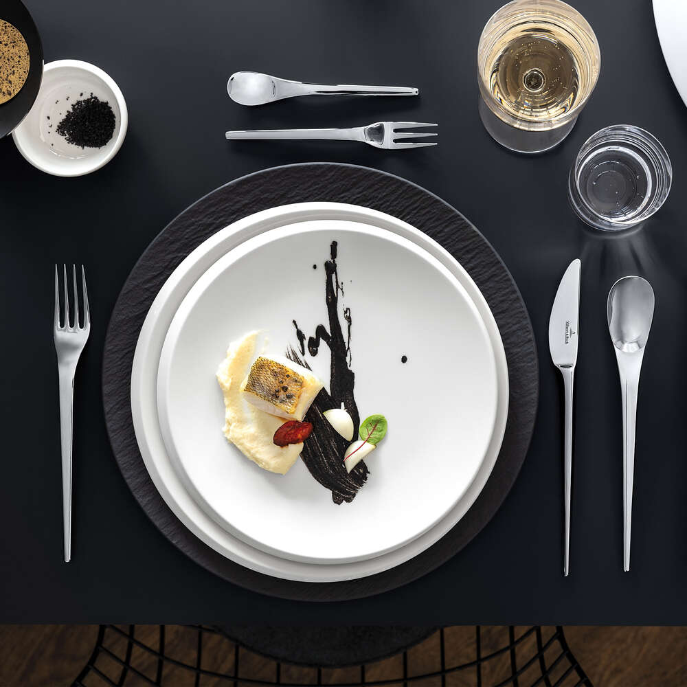 New Moon Flat Plate, 27cm