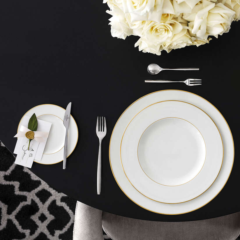 Anmut Gold Round Platter
