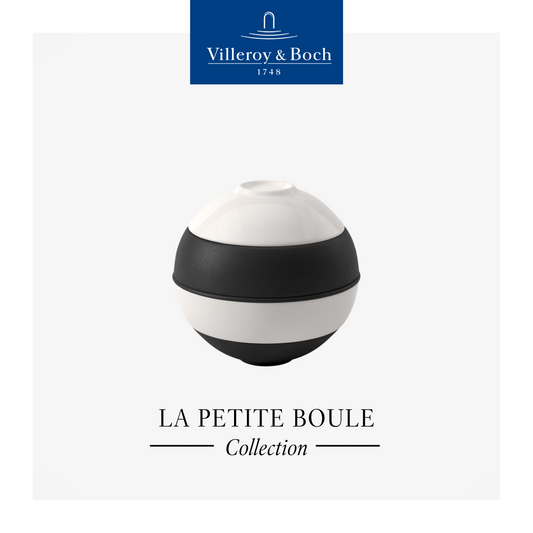 La Petite Boule, Black & White