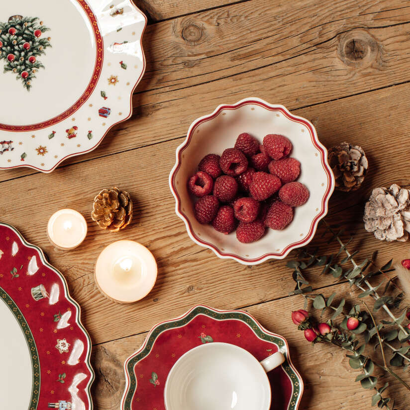 Toy's Delight bowl, small