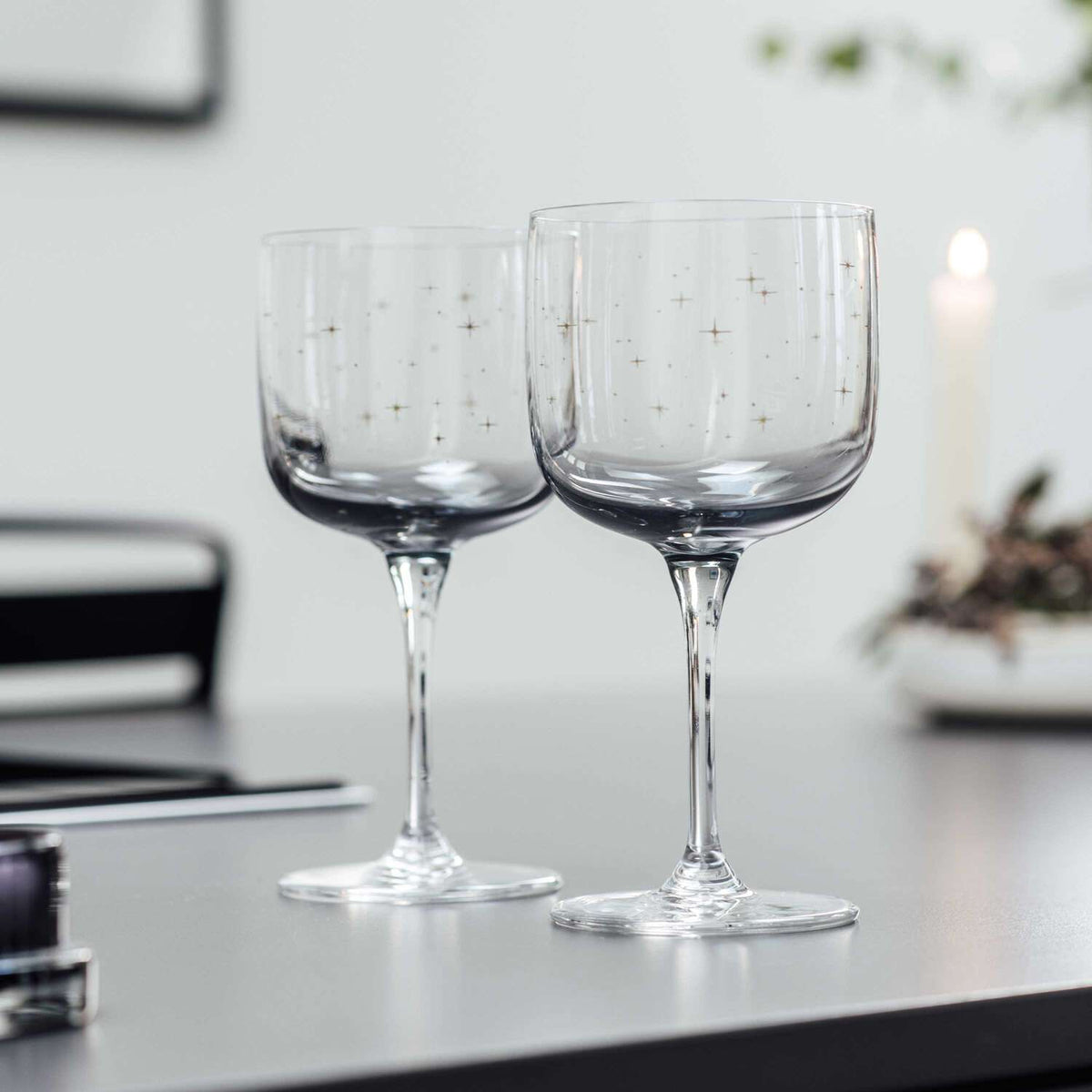 Winter Glow Wine Glass