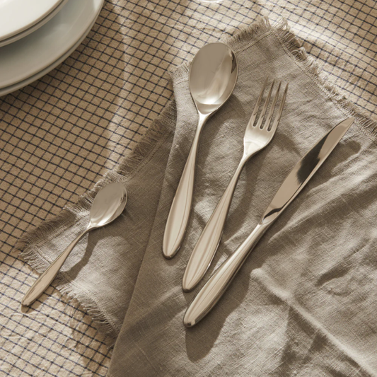 Mami Flatware Set in 18/10 Stainless Steel, Mirror Polished