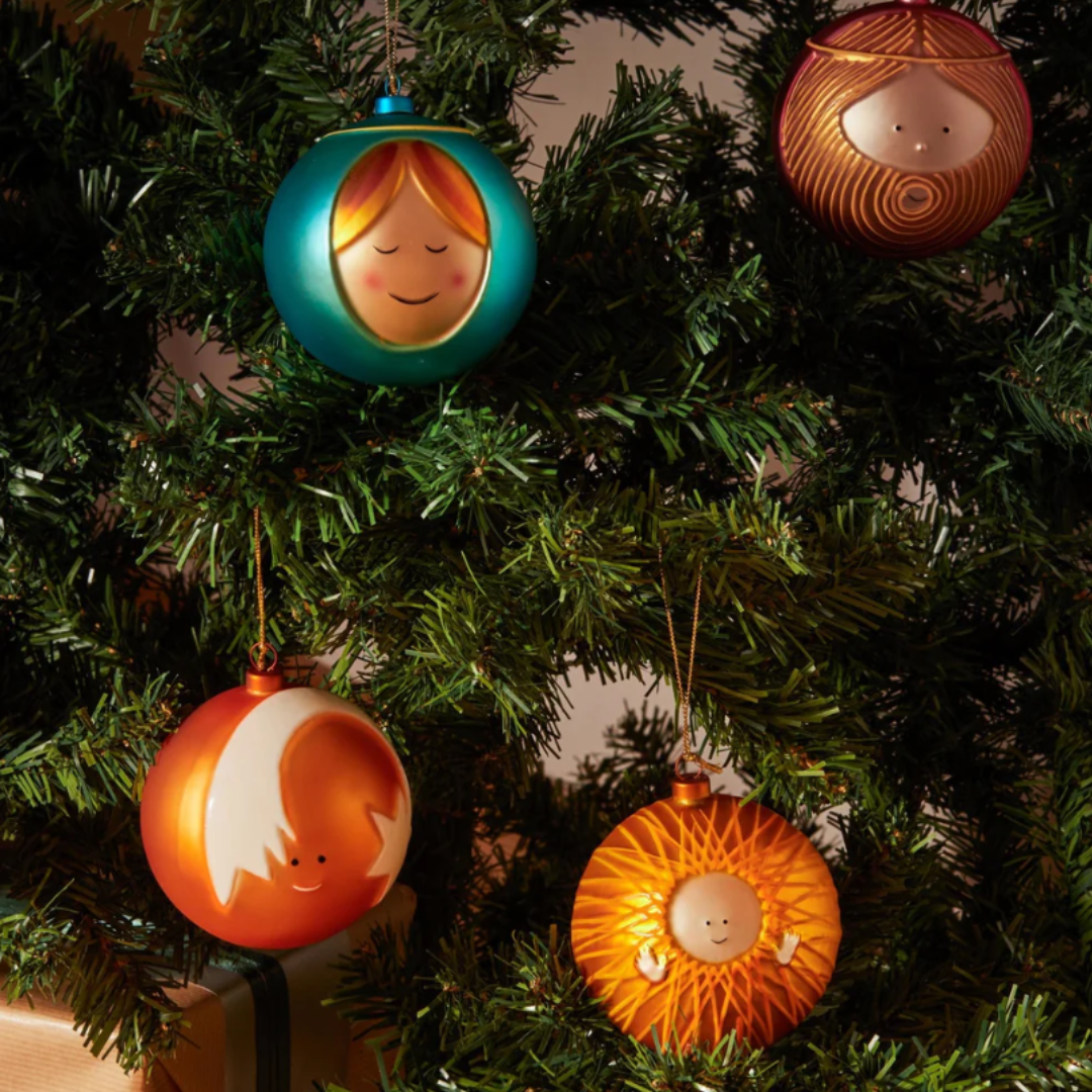 MADONNA CHRISTMAS BAUBLE