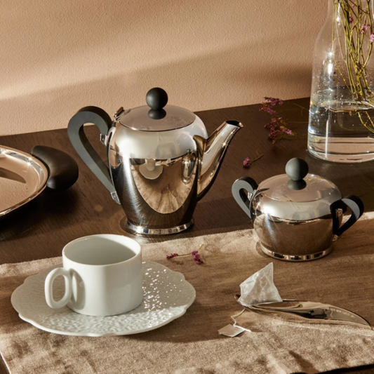 Bombé Teapot