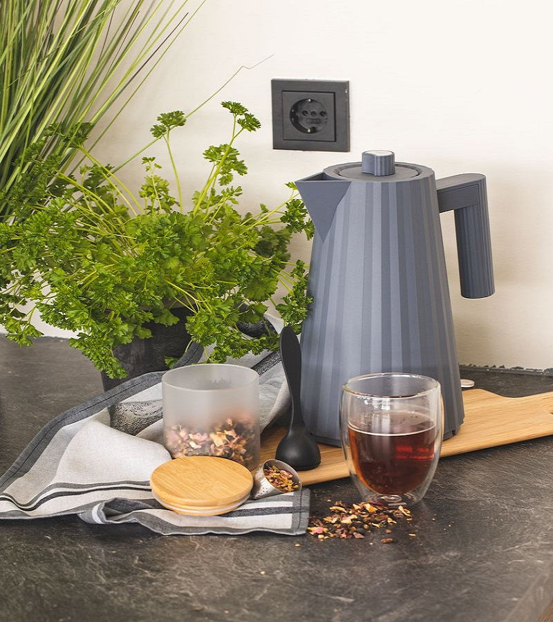 Plissé Electric Kettle 1L, Gray