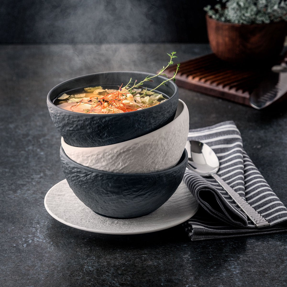 Manufacture Rock Soup bowl, Box of 6*