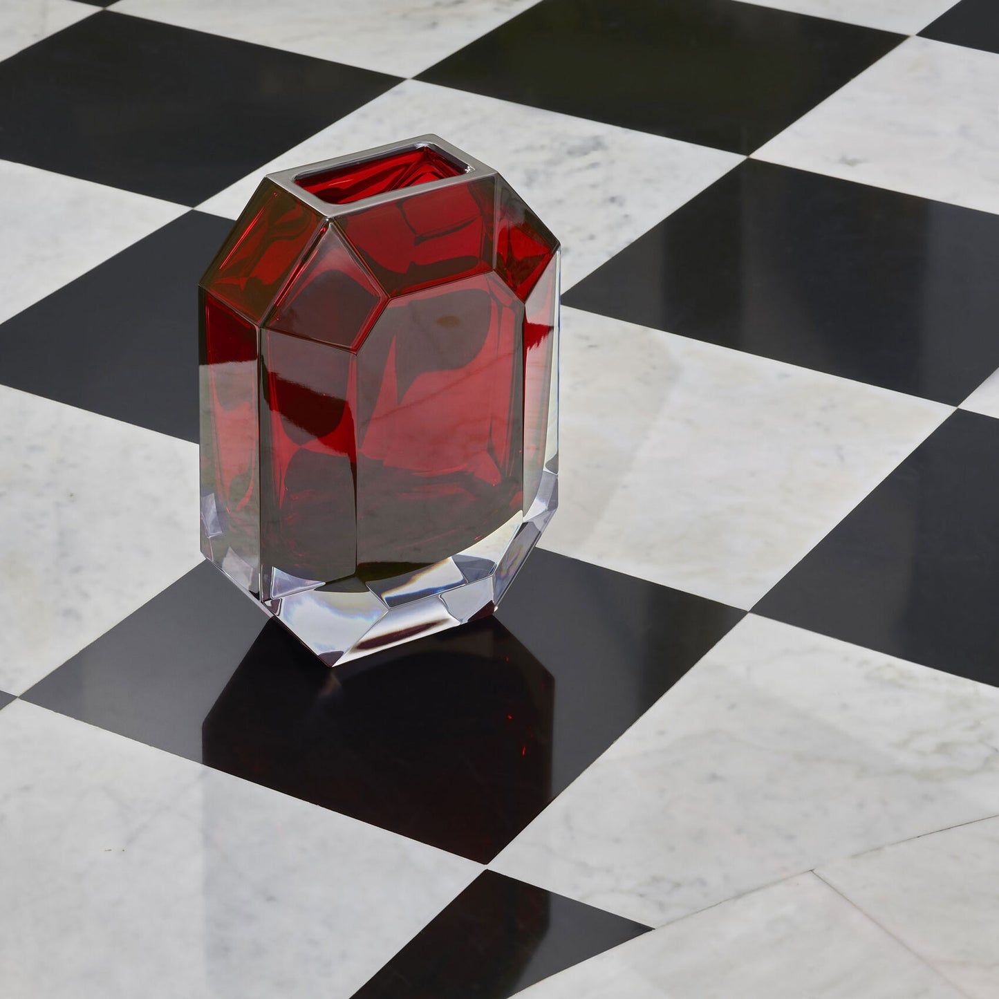 Octagone Vase/ Red